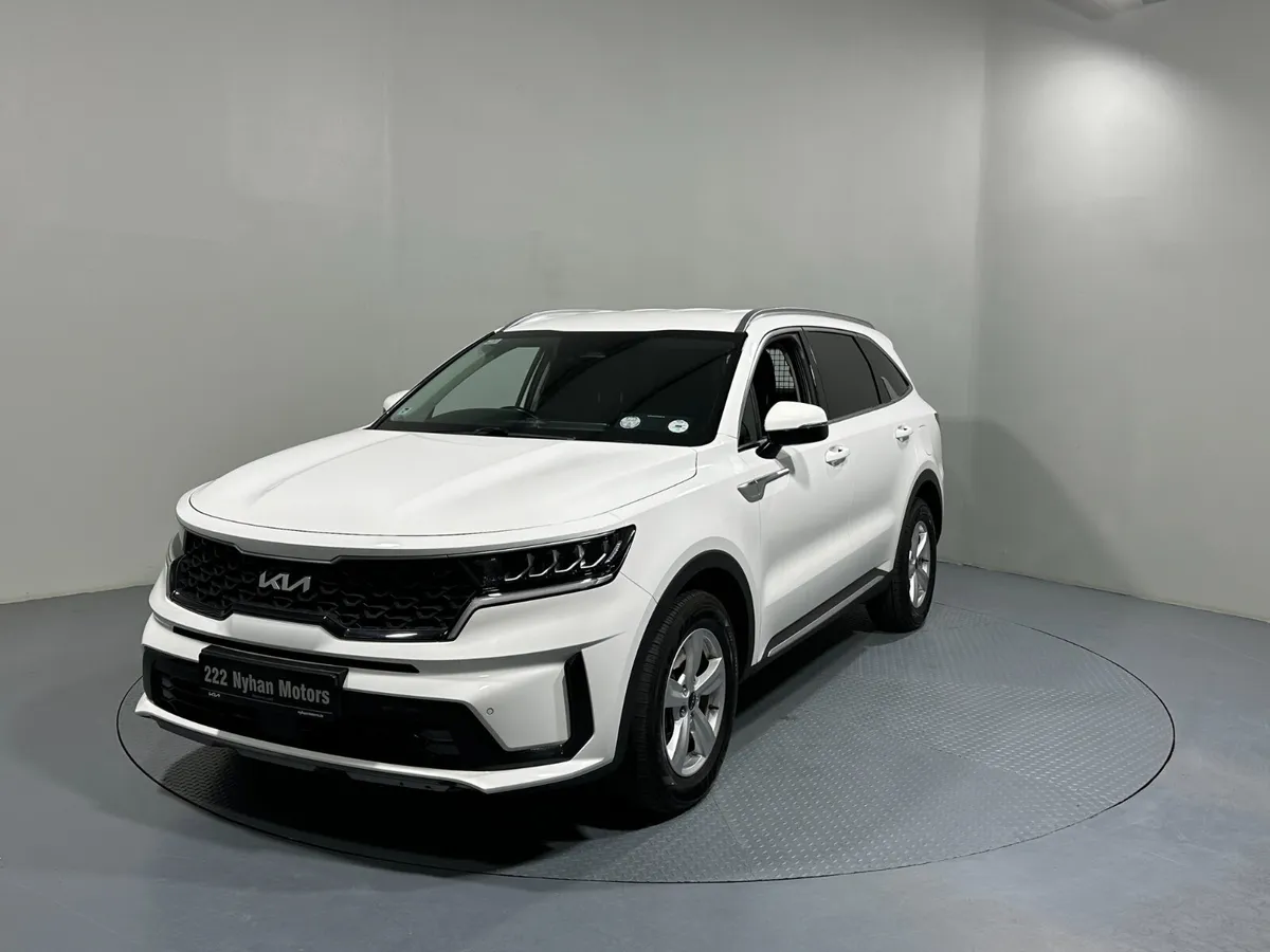 Kia Sorento 4 Wheel Drive 2.2 Crdi Auto N1 222 - Image 3