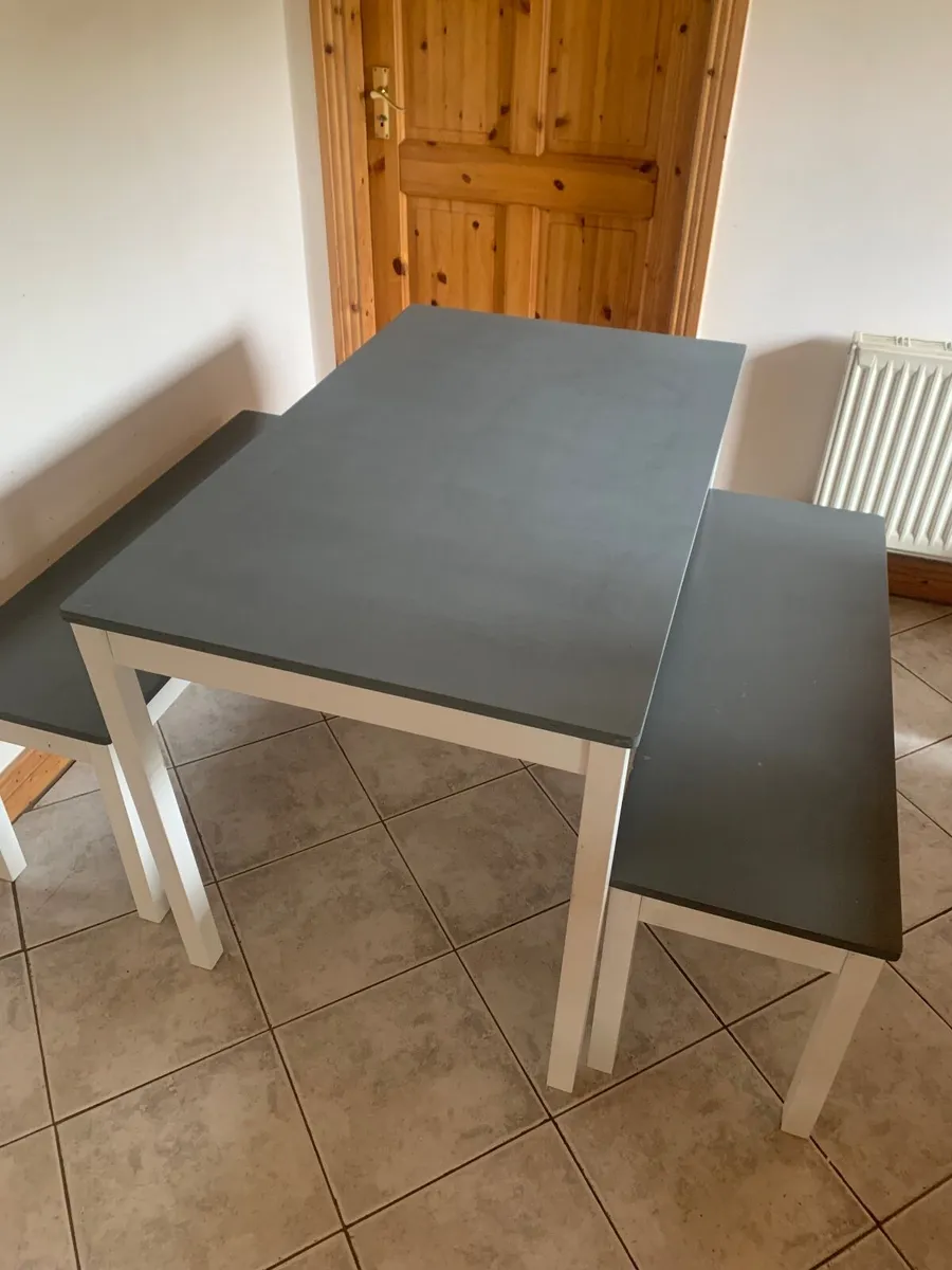 Table with 2 benches - Image 1