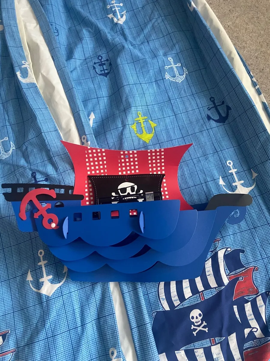 Pirate curtains and lampshade - Image 3