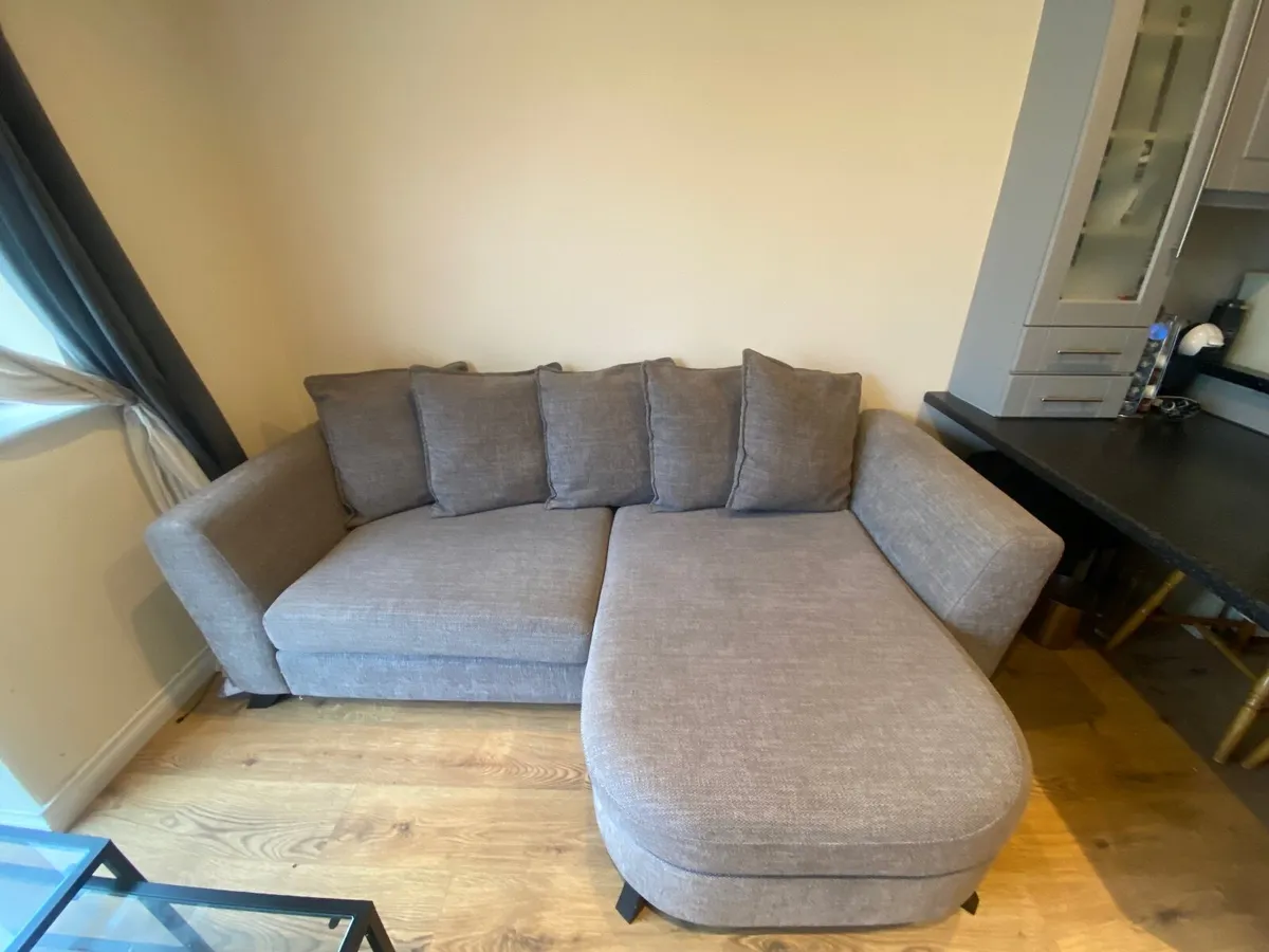 Couch - Image 1