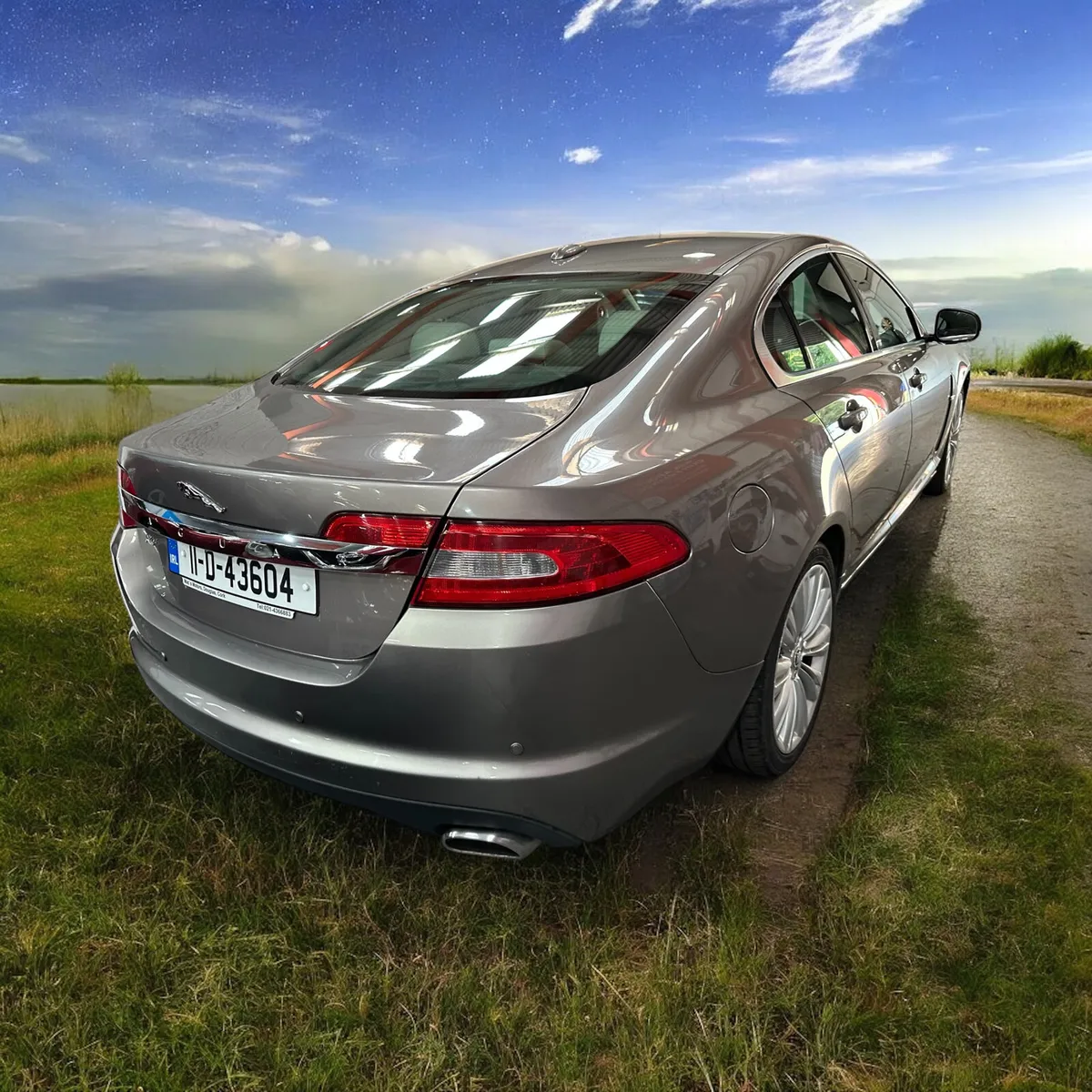 Jaguar XF 3.0 D Premium Luxury Automatic - Image 2