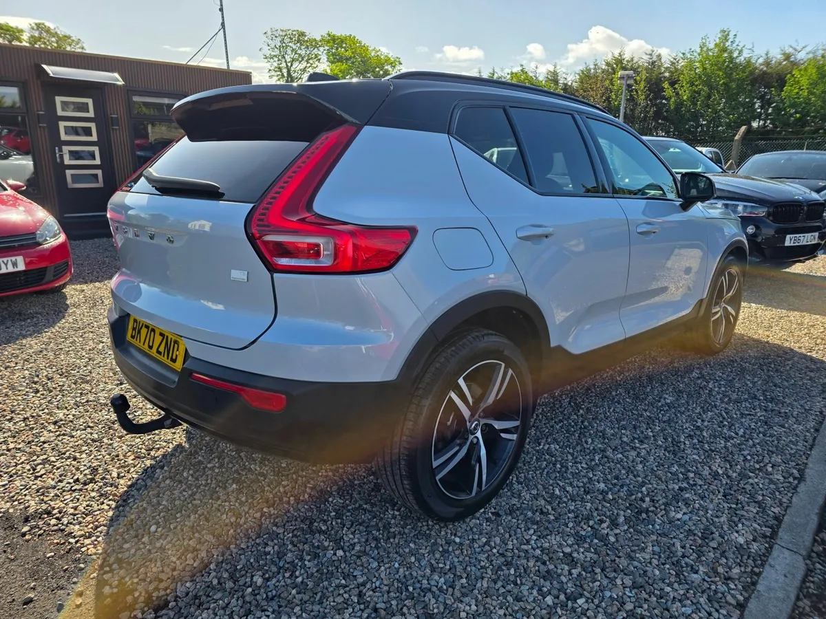 Volvo XC40 2020 - Image 2