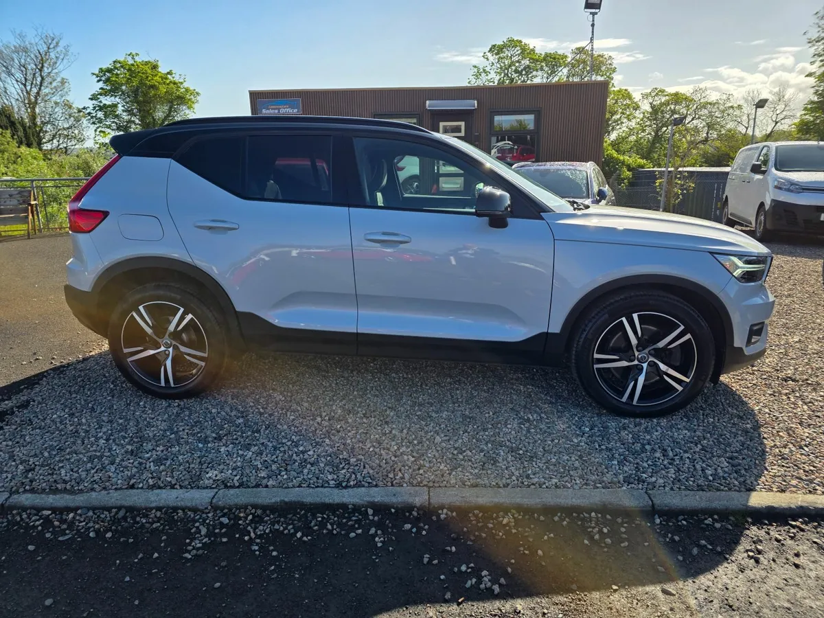 Volvo XC40 2020 - Image 3
