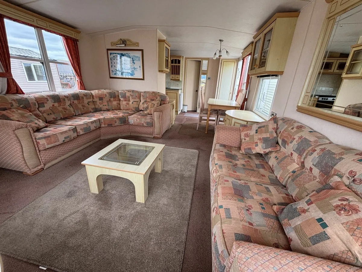 37x12 Atlas, 3 Bed, D/G & Oil Heat, Free Delivery. - Image 3