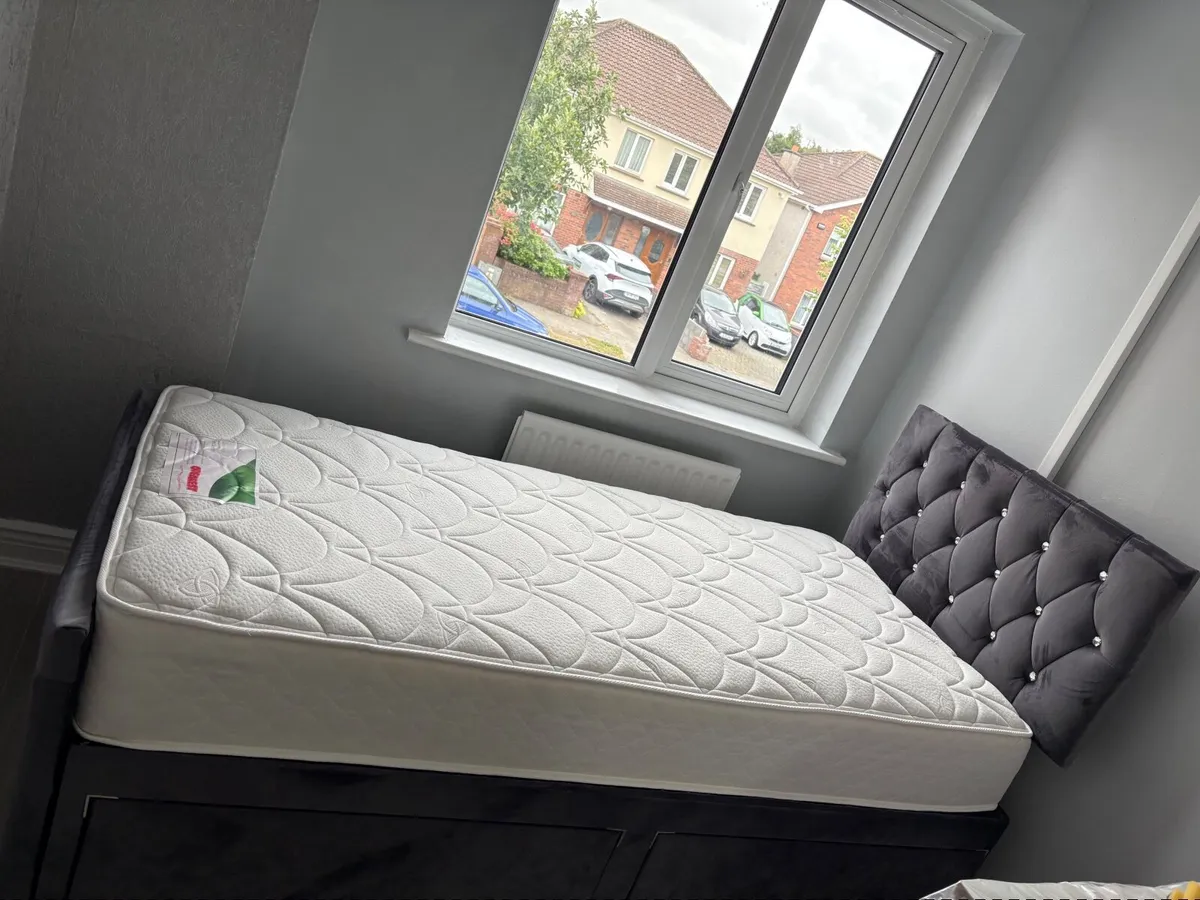 Single bed with mattress  with  2storage drawer s - Image 1