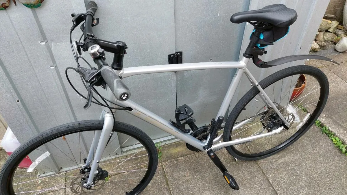 Trek FX2 X-Large Frame Hydraulic Brakes - Image 4