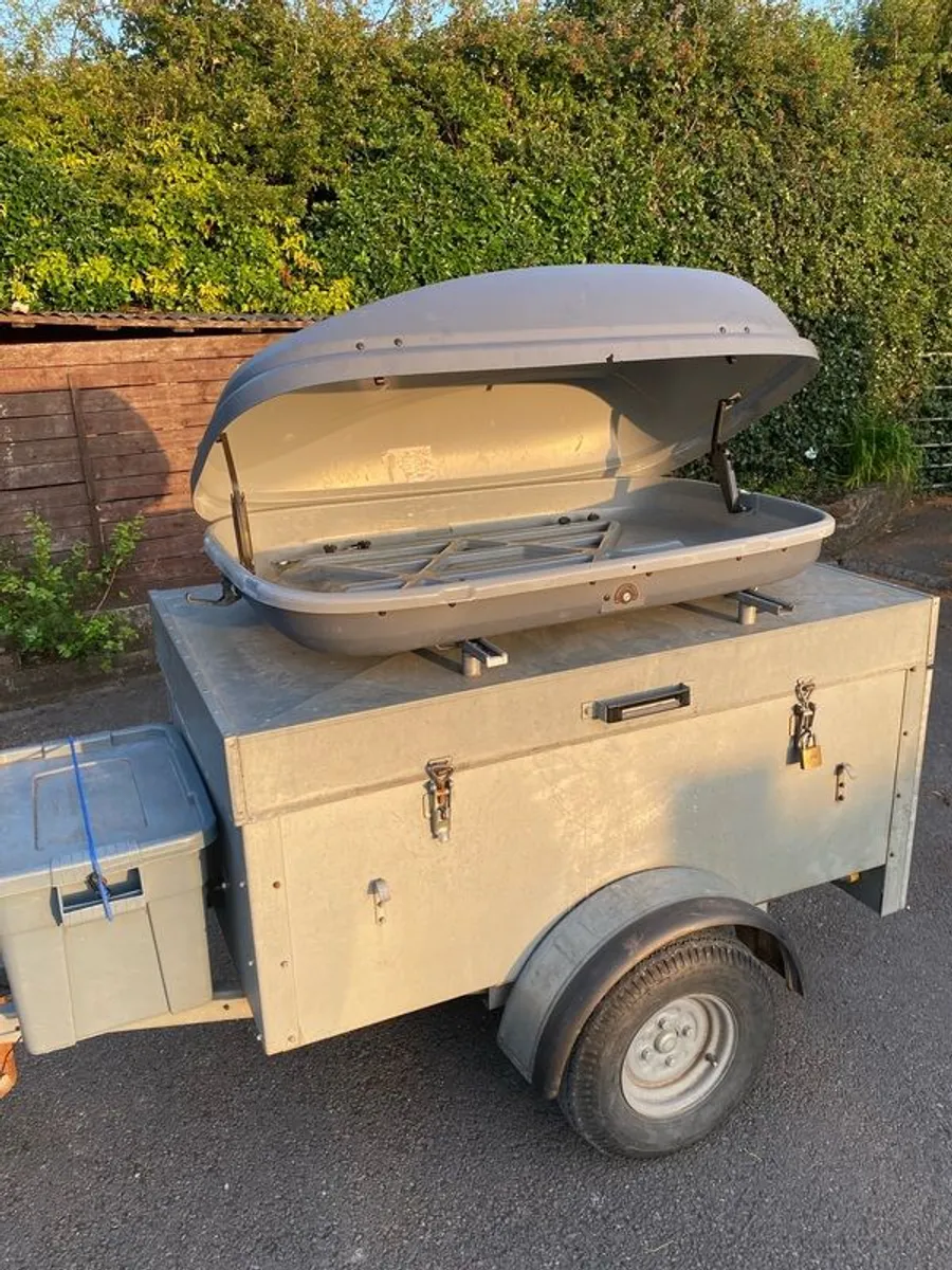 Camping - Image 1