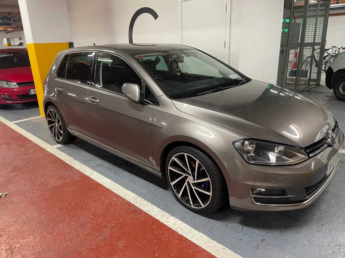 Volkswagen Golf - Image 2