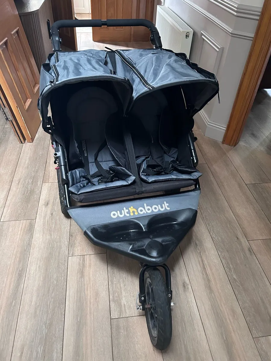Out ‘n’ about Double buggy - Image 2