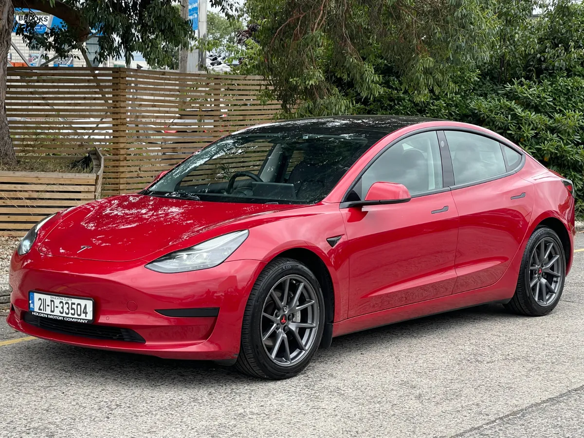 2021 Tesla Model 3 - Image 2