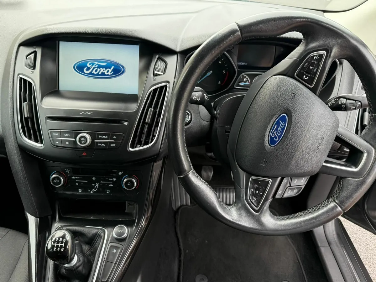Ford Focus 2016 1.5 TDCI Titanium 120ps 6sp 5dr - Image 4