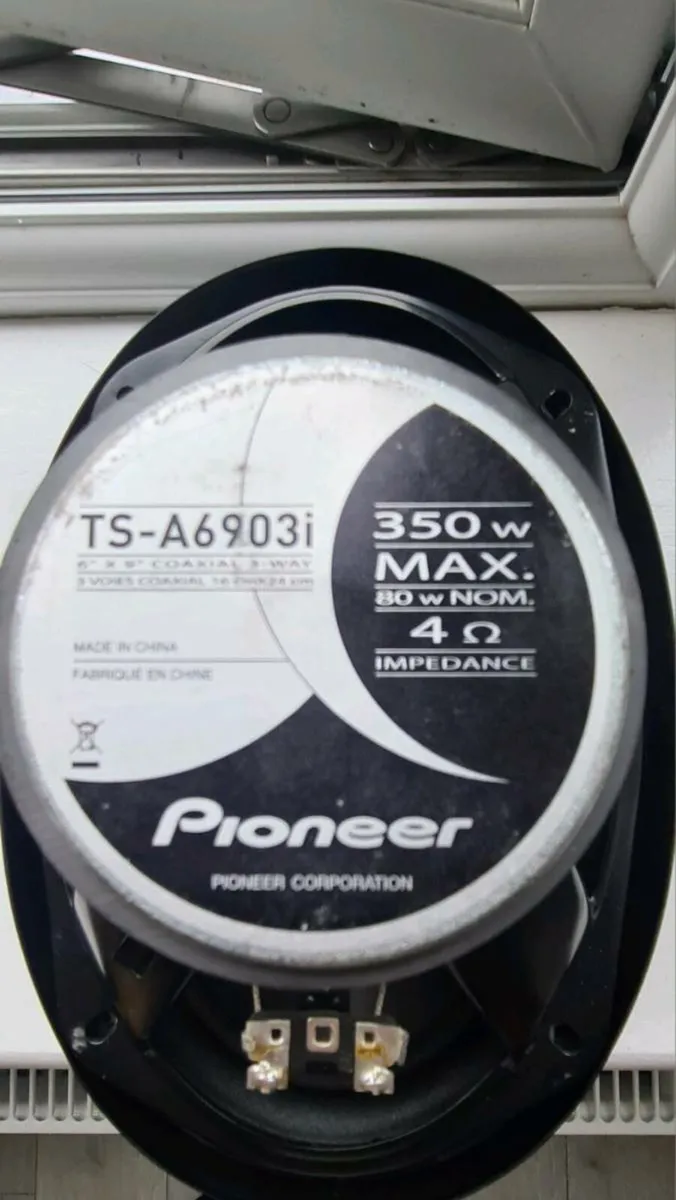 Pioneer 6x9 speakers - Image 2