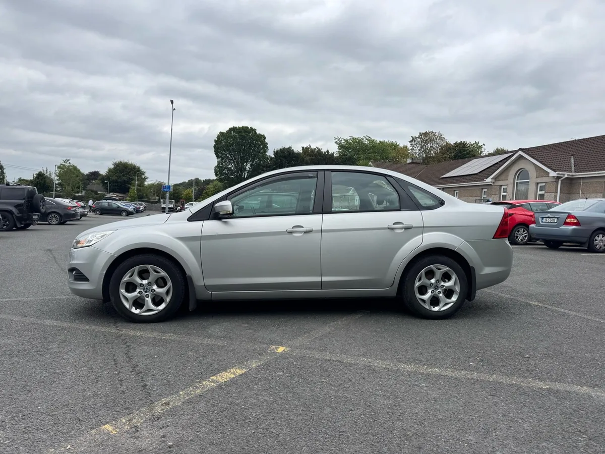 Ford Focus Like New Low Mileage - Image 3