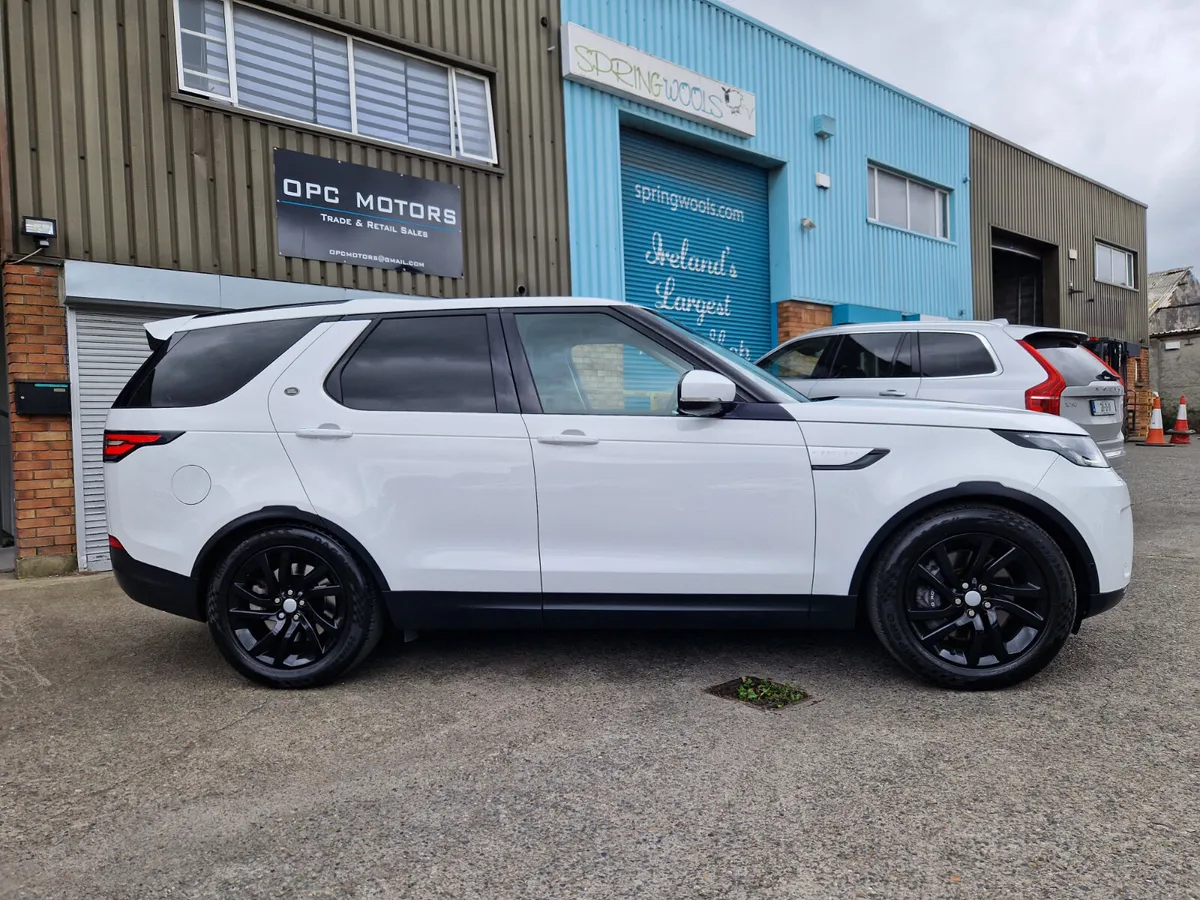 Landrover Discovery HSE 3.0L - Image 1