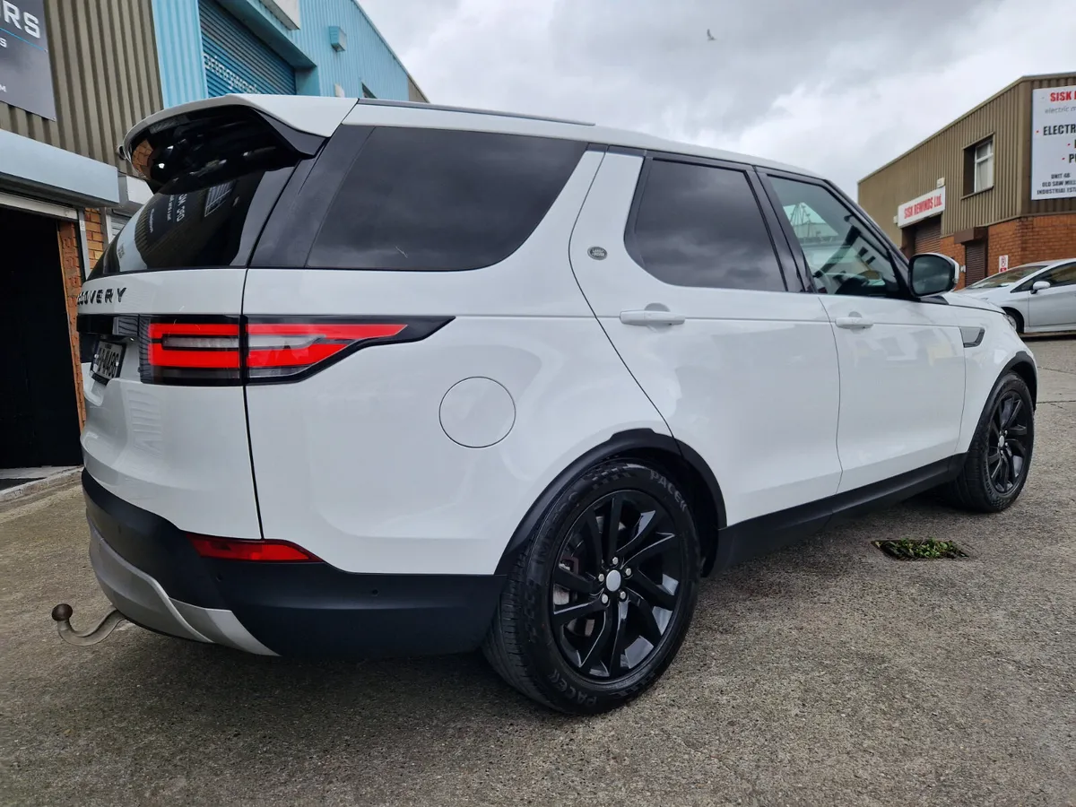 Landrover Discovery HSE 3.0L - Image 3