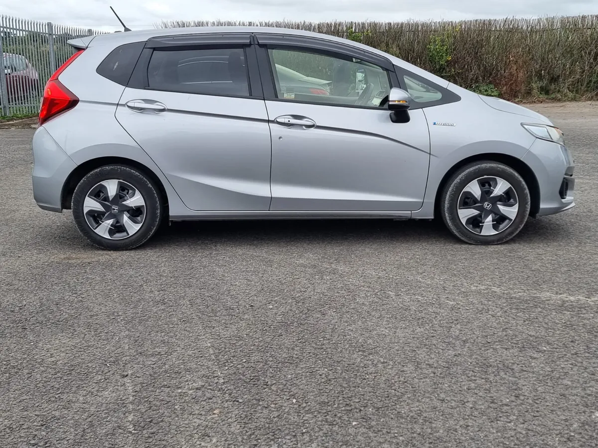 2019 HONDA FIT HYBRID AUTOMATIC NCT&TAX €13,650 - Image 4
