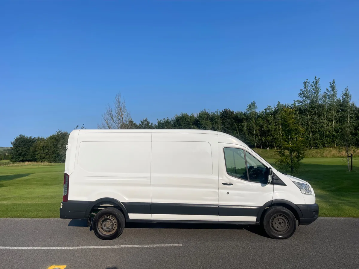 Ford Transit 2018 - Image 2