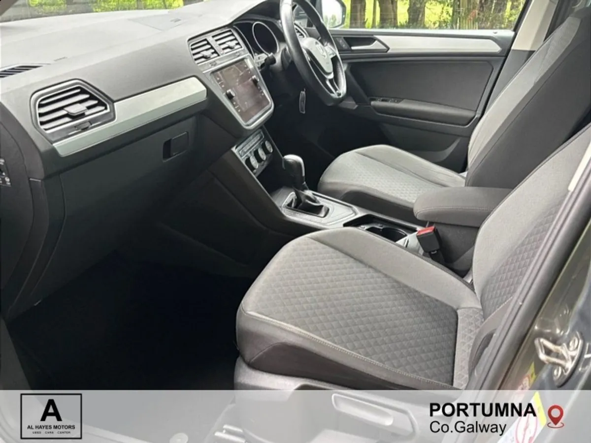 Volkswagen Tiguan Automatic Comfortline 1.5 TSI 1 - Image 4