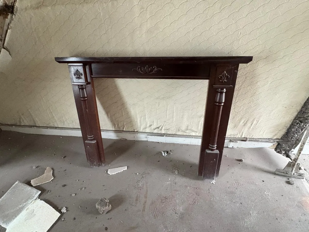 Fireplace surround - Image 2