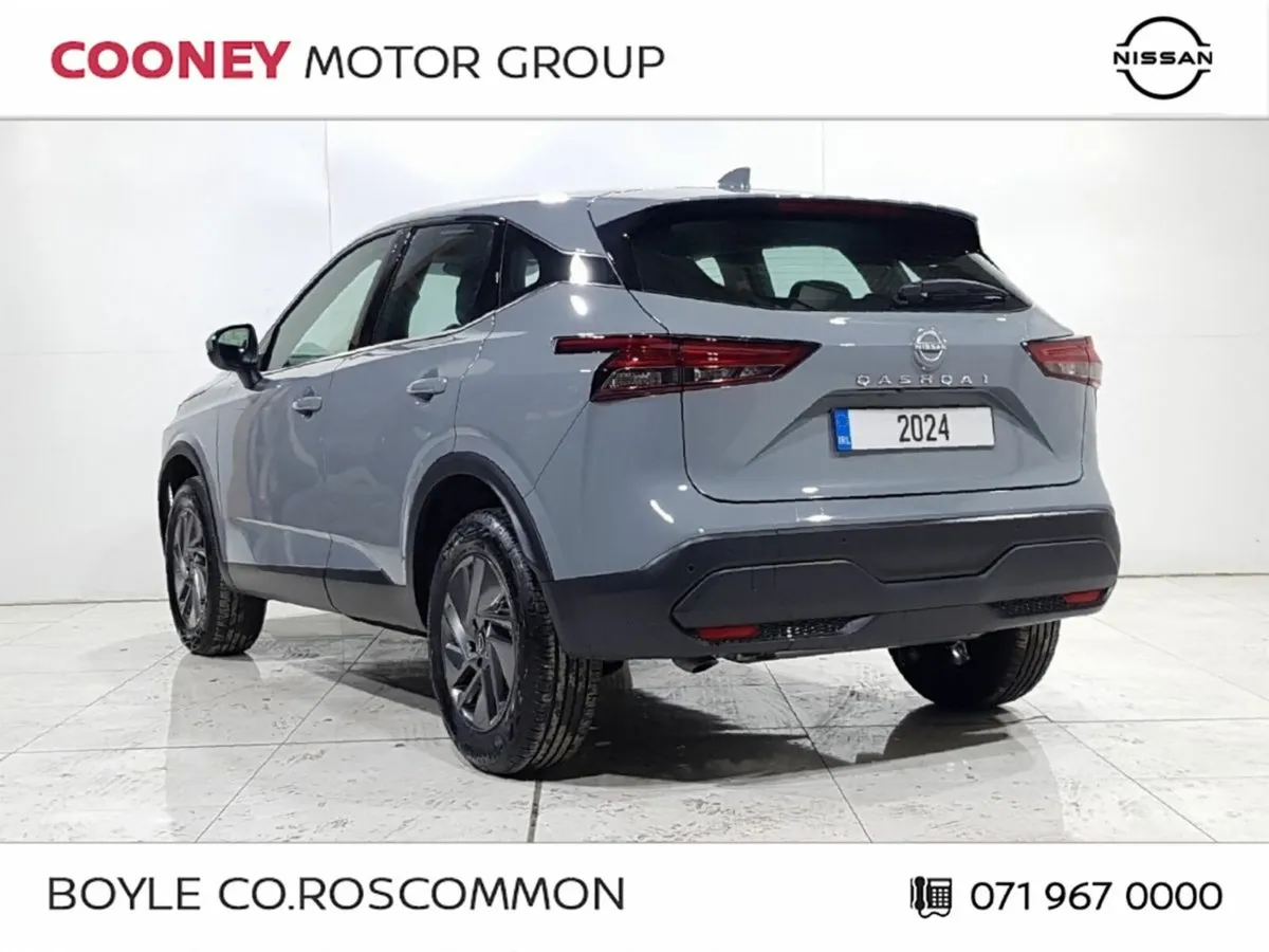 Nissan Qashqai 1.3 PET MILD HYBRID SV CLEARNESS MA - Image 4