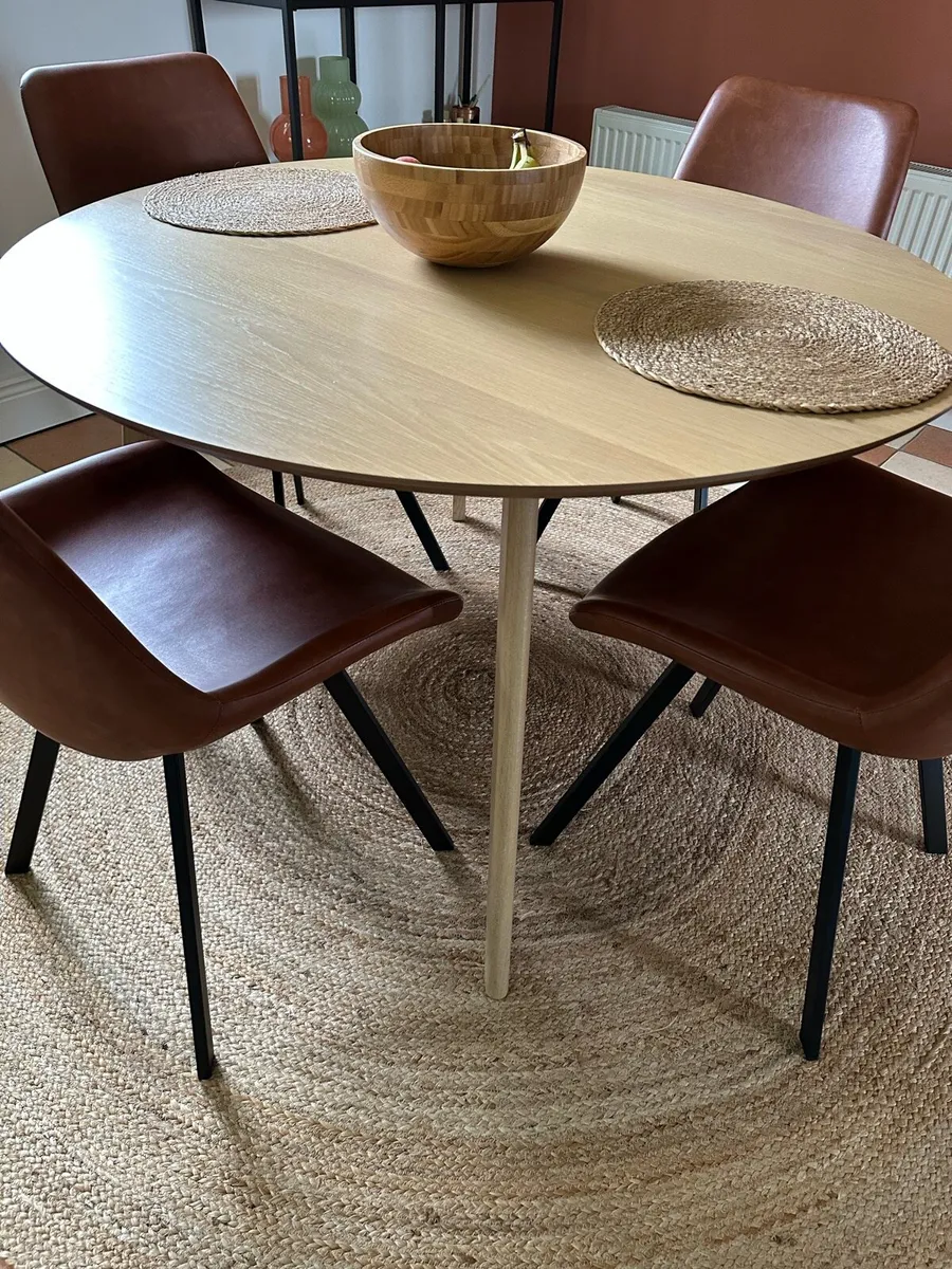 Round Dining Table - Image 1