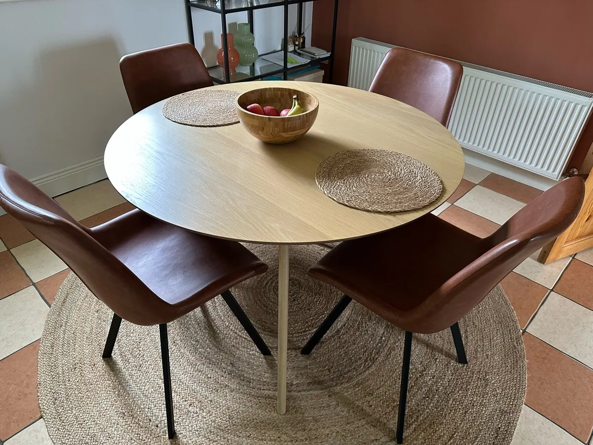 Round Dining Table - Image 3
