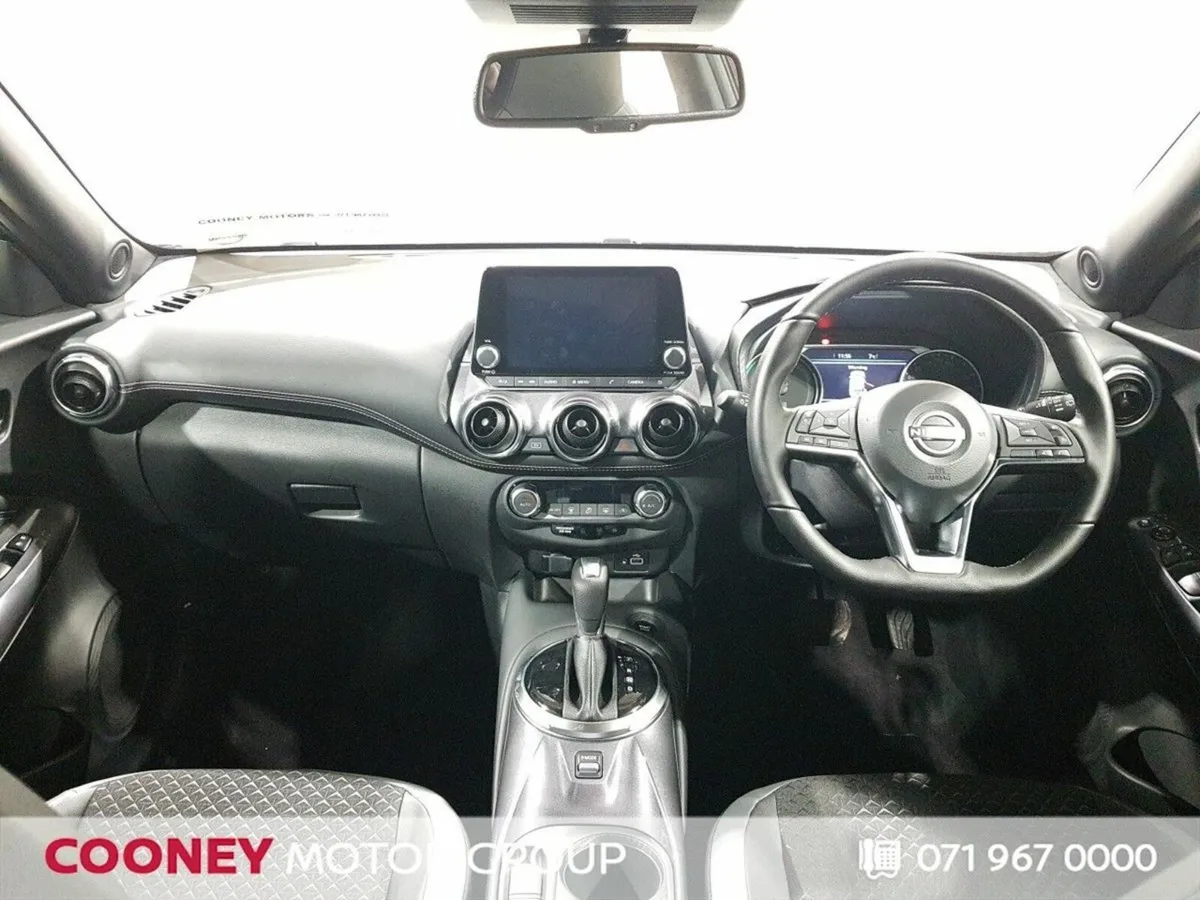 Nissan Juke HYBRID SV PREMIUM AUTO  STOCK CLEARANC - Image 2