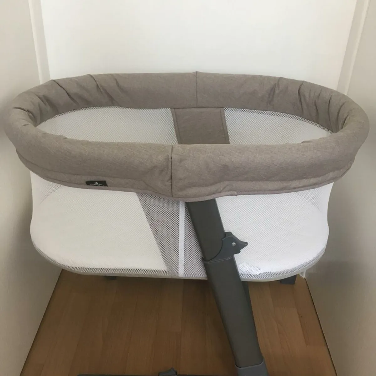 Baby snug sleeper crib - Image 2