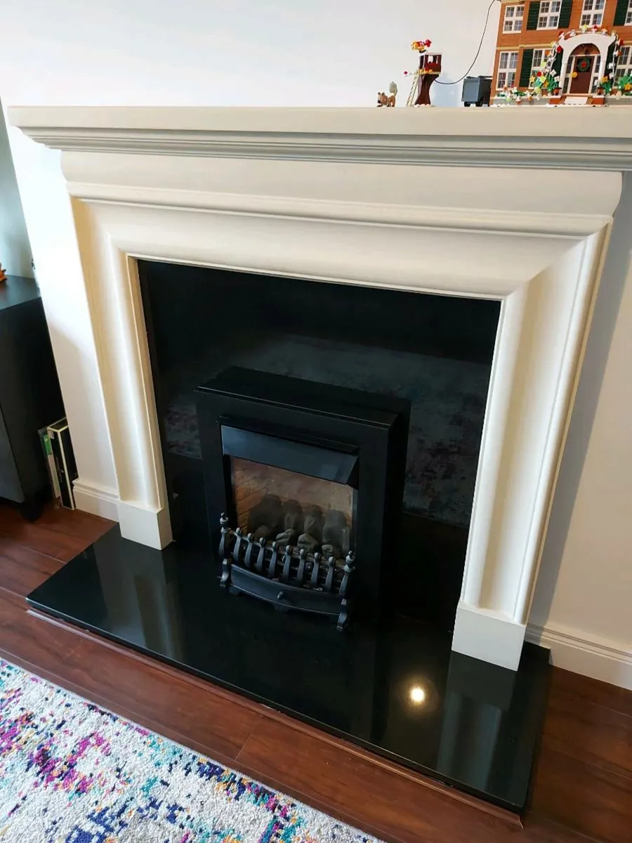 Gas fire & fireplace - Image 2
