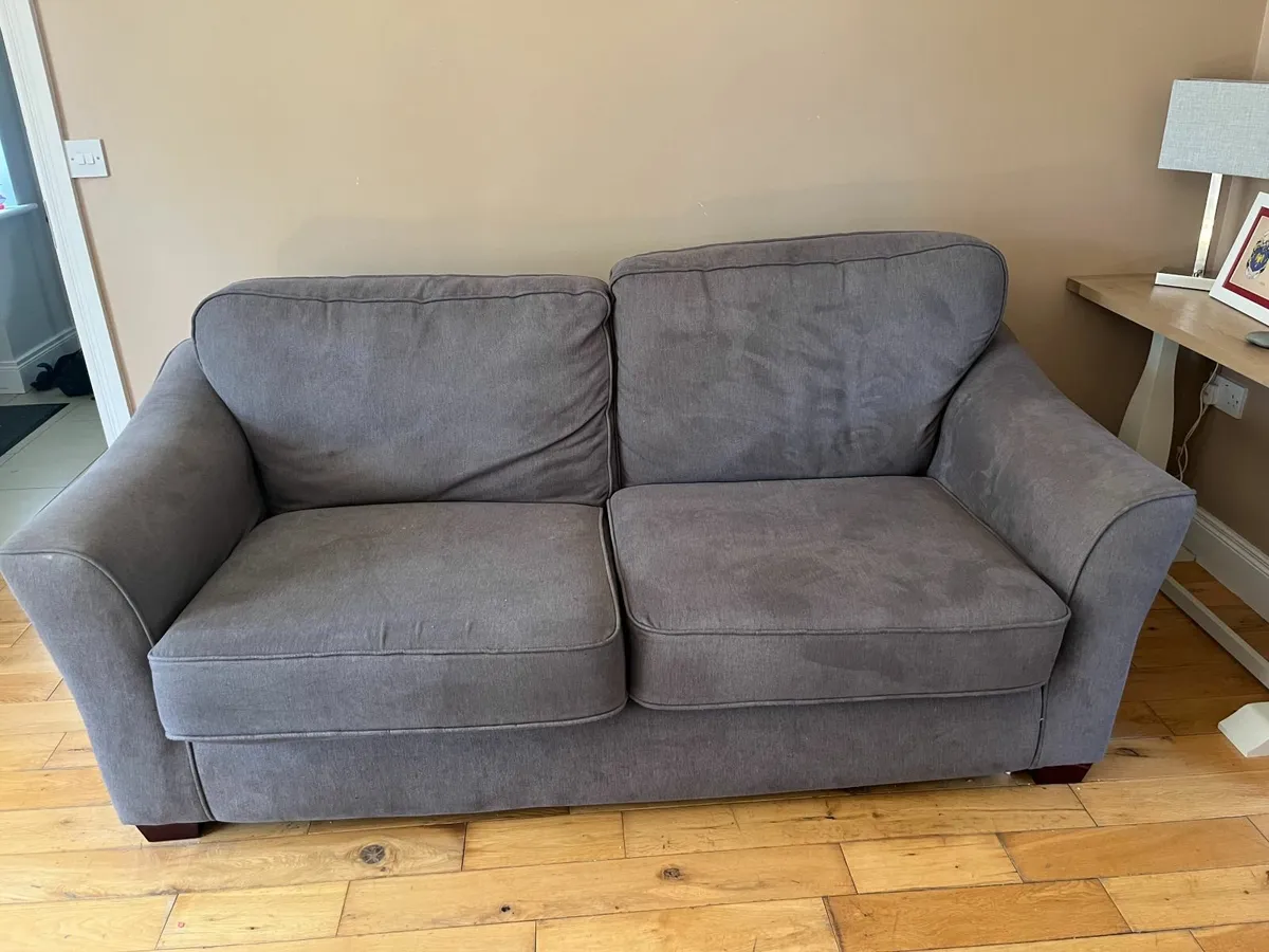 3 Seater Couch - 2mx1m - Image 1