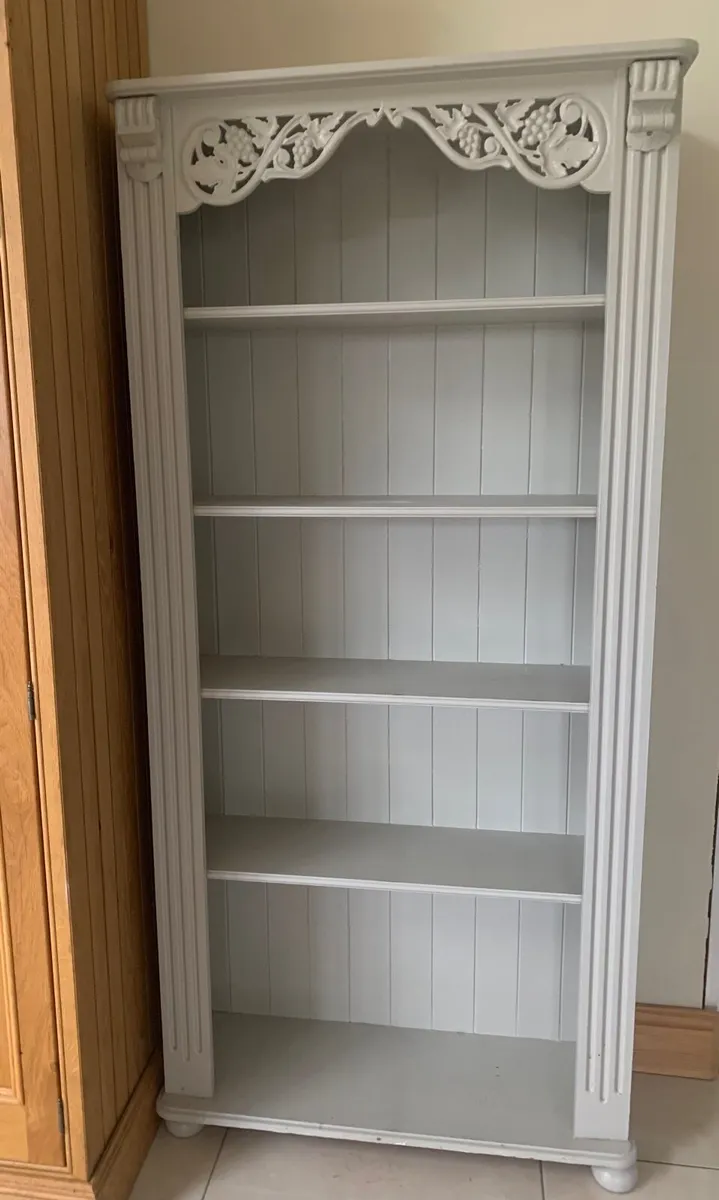 Bookcase - Image 1