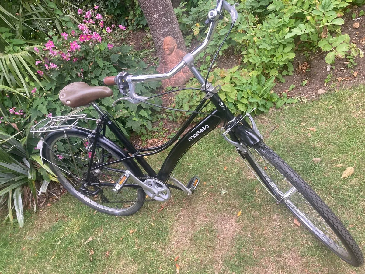 Modern Vintage Ladies Bike - Image 1