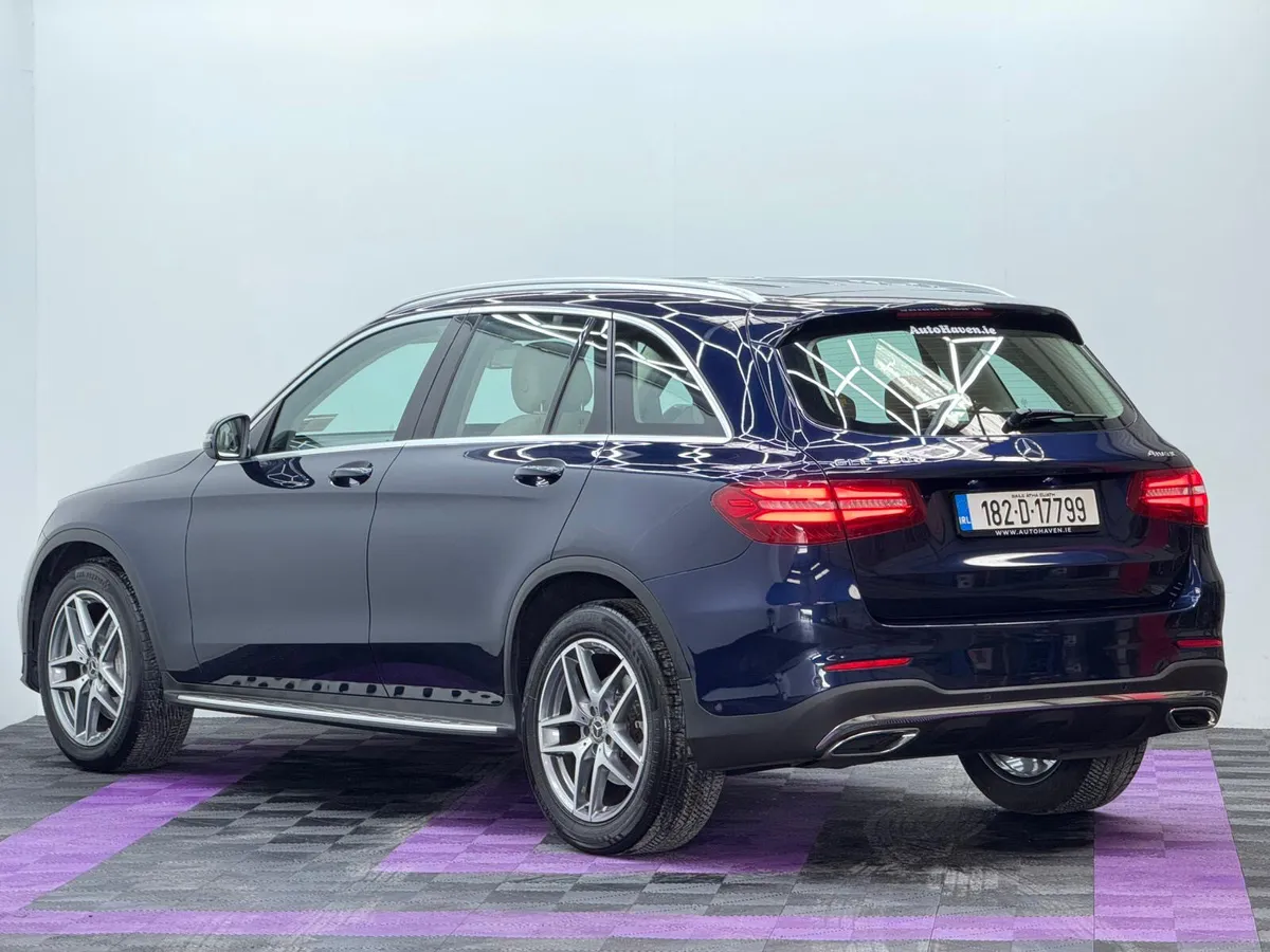 2018 Mercedes-Benz GLC AMG Line 4 Matic - Image 4