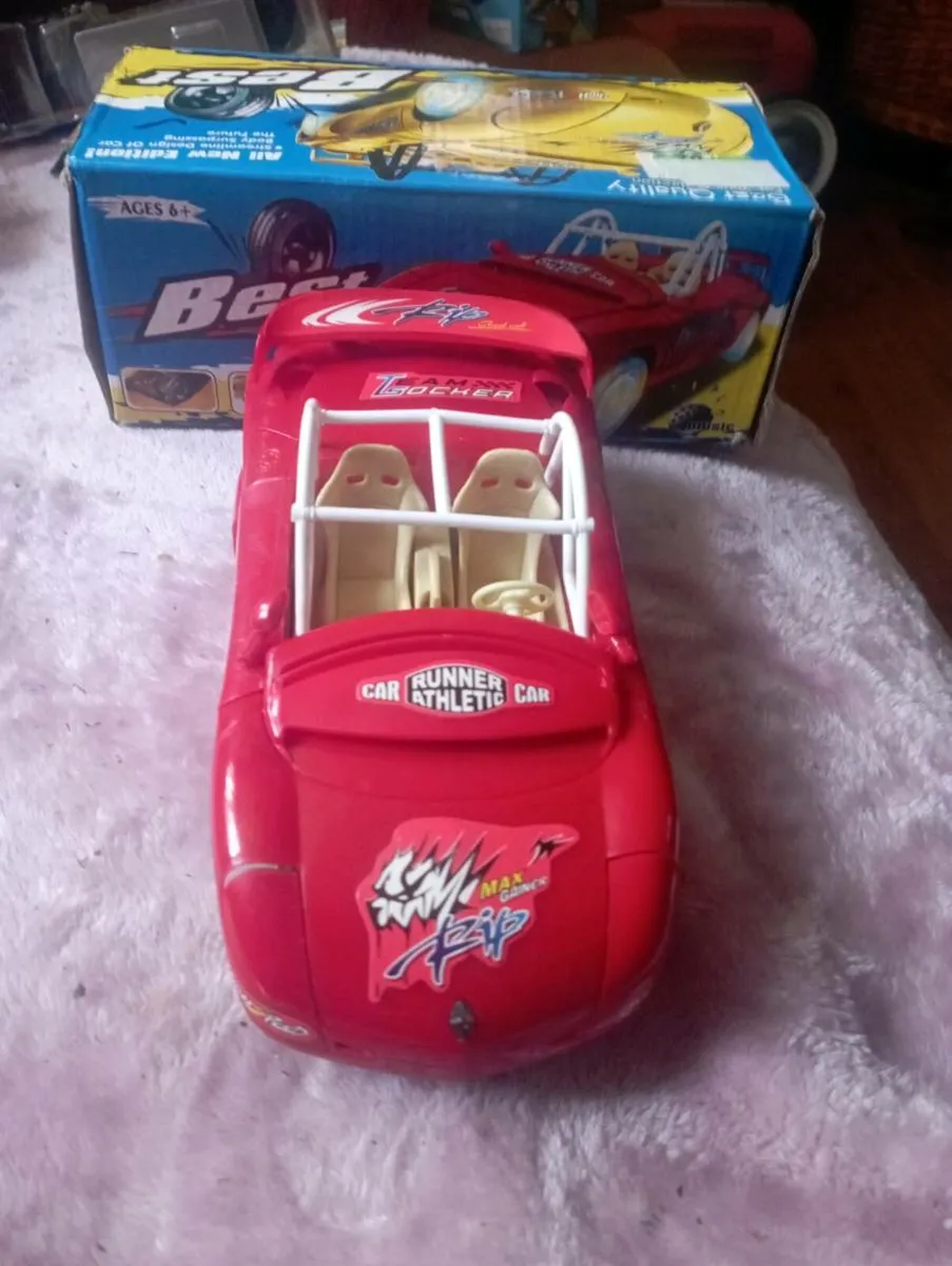 MUSICAL  LIGHT UP TOY CAR FOR AGES 6 +. - Image 4
