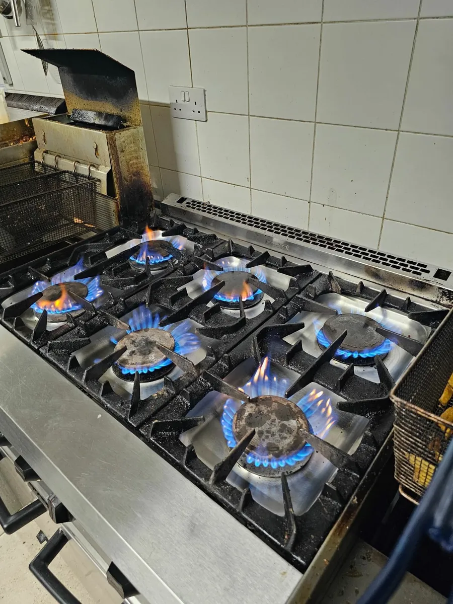 Gas oven /Kitchen equipment - Image 2