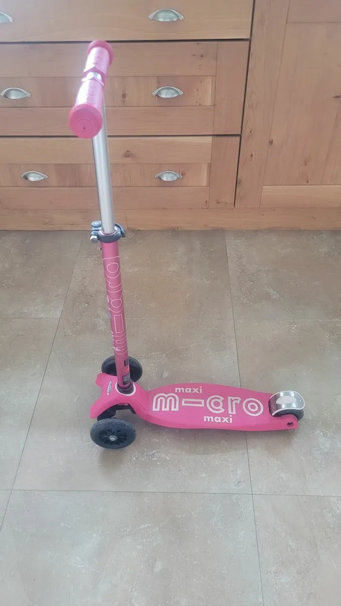 Kid/ Child's Scooter - Image 2
