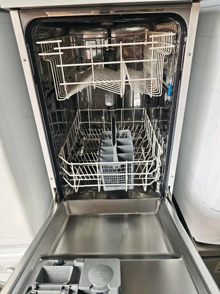 Dishwasher Beko slim - Image 1