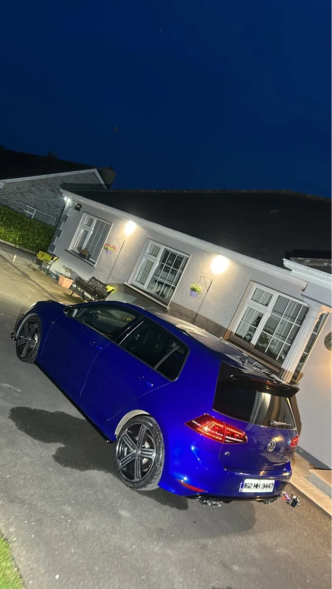 2016 Golf R - Image 1