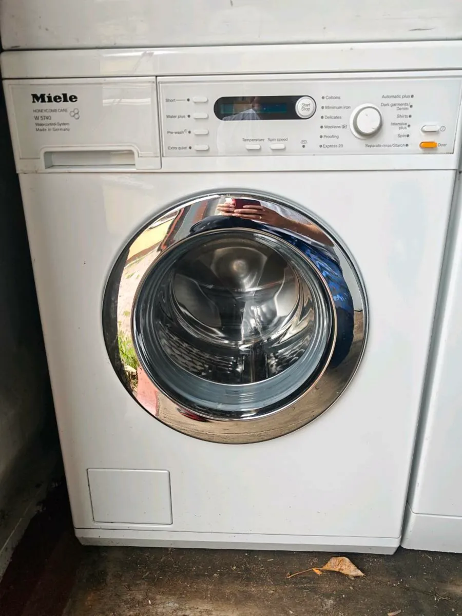 Miele washing machine - Image 2