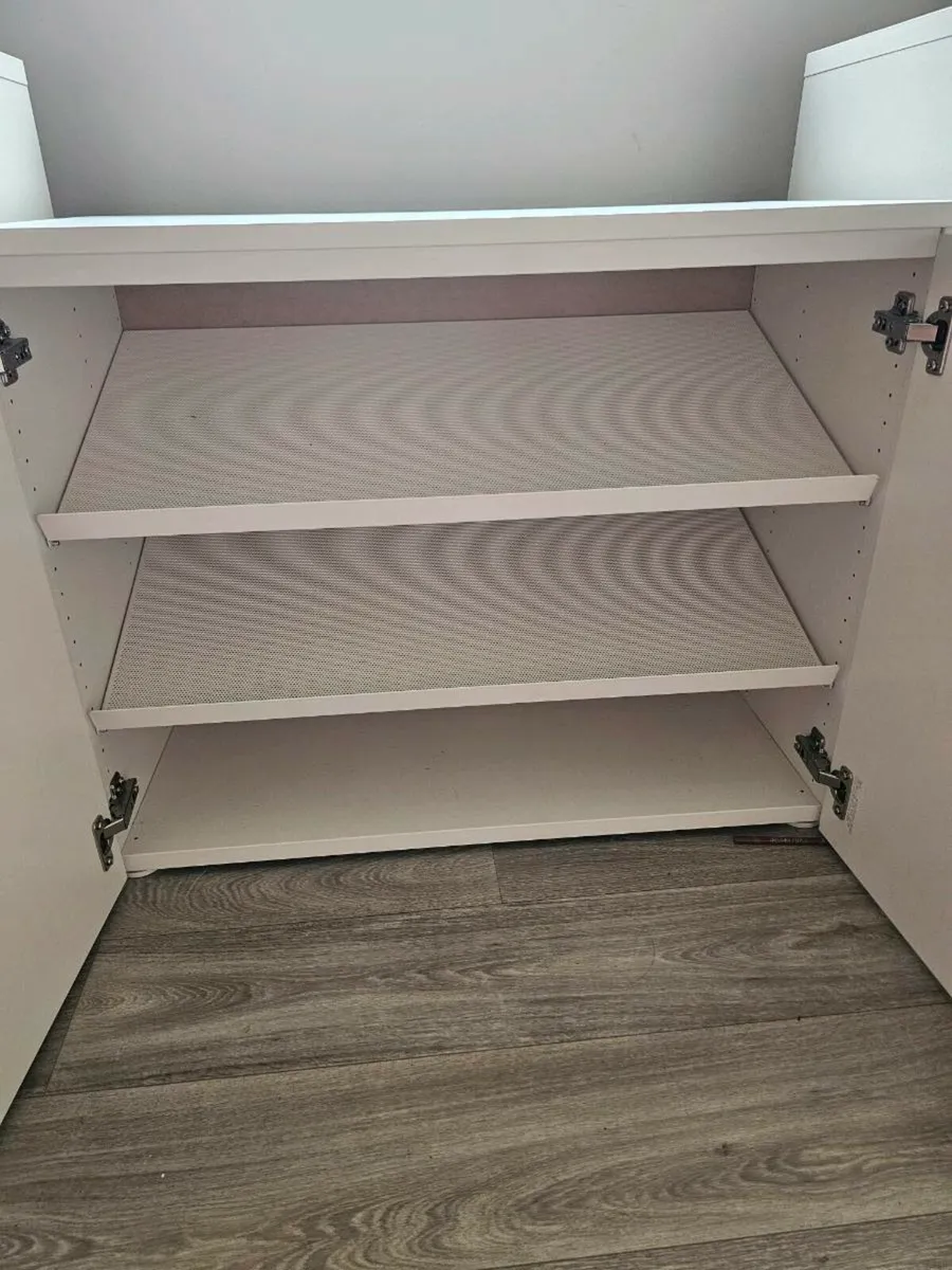 Shoe storage - Image 2