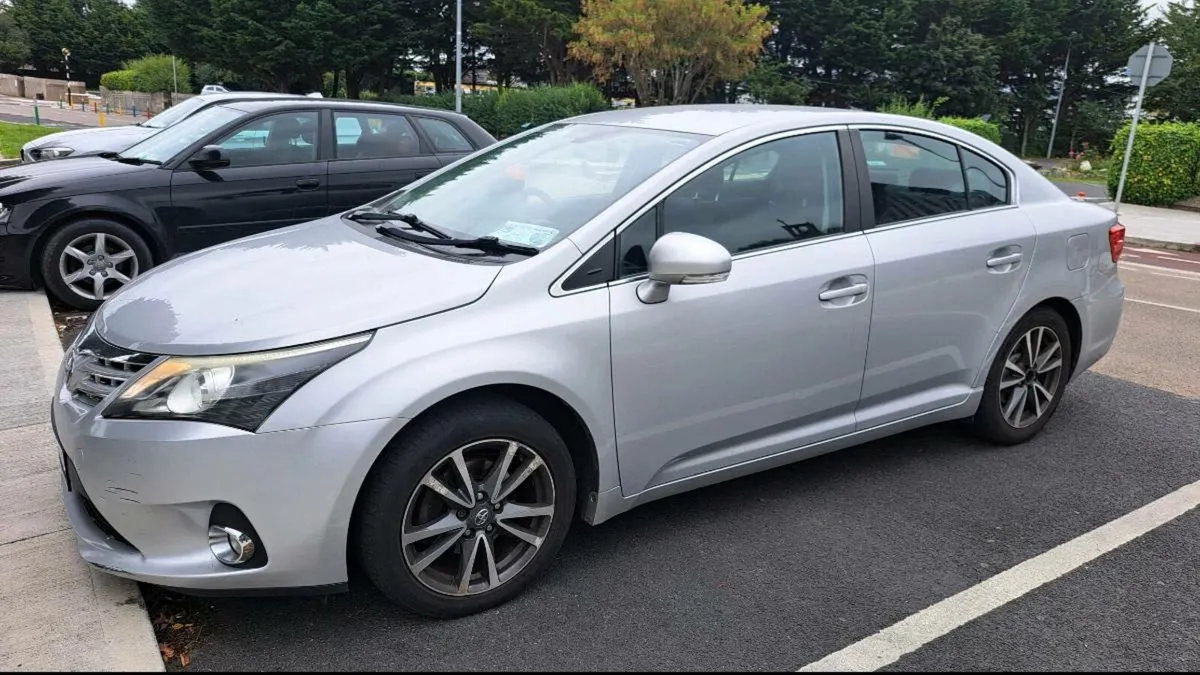 132 Avensis 2l diesel fresh nct low milage - Image 2