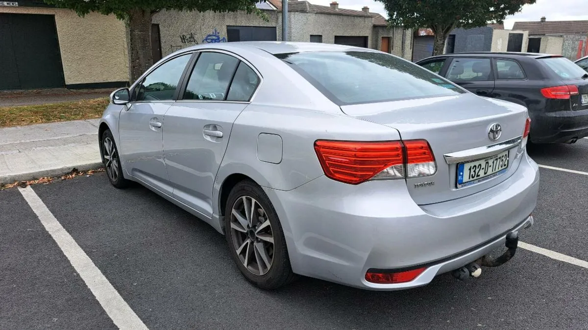 132 Avensis 2l diesel fresh nct low milage - Image 4