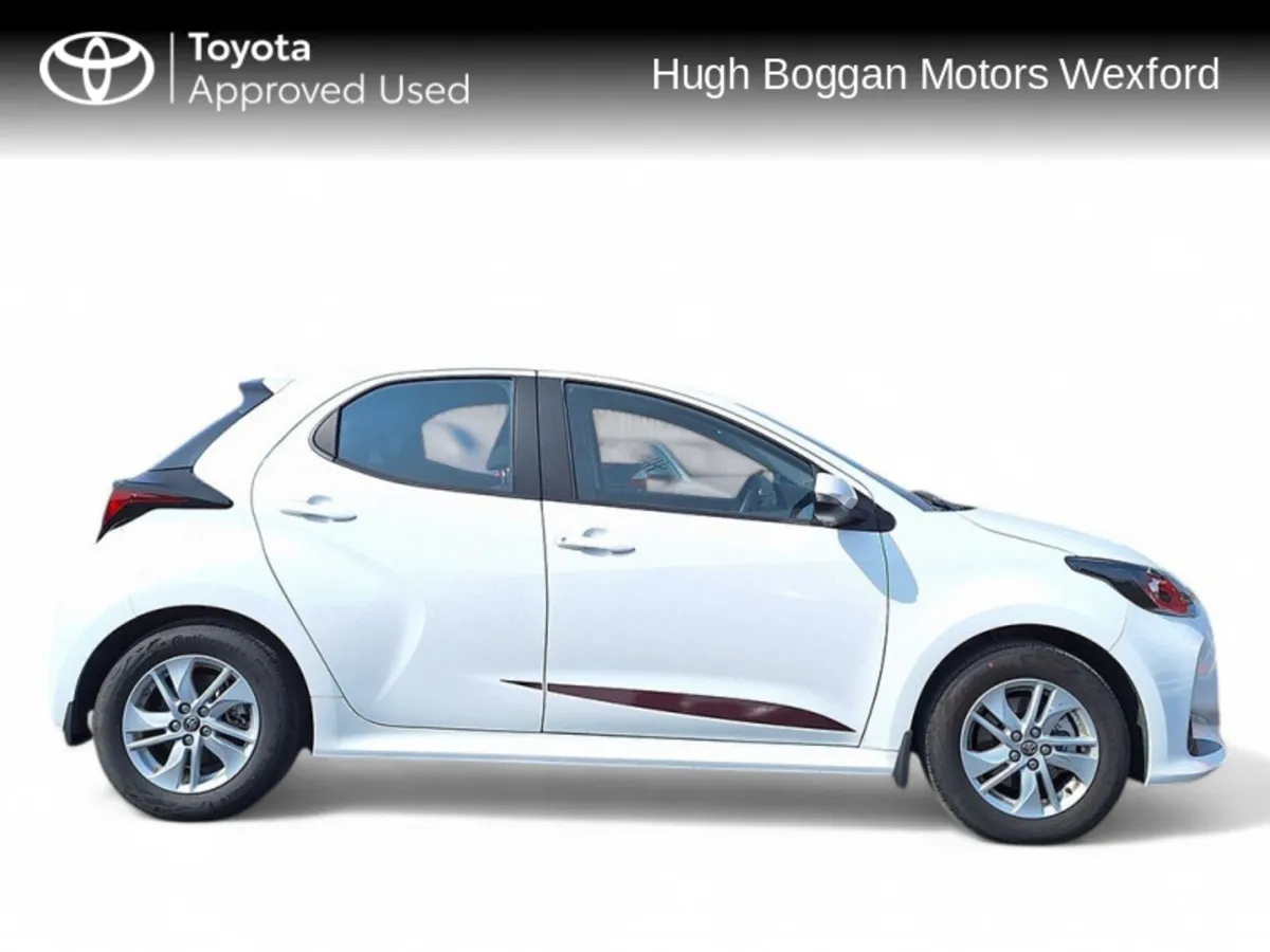 Toyota Yaris Hybrid Luna - Image 3