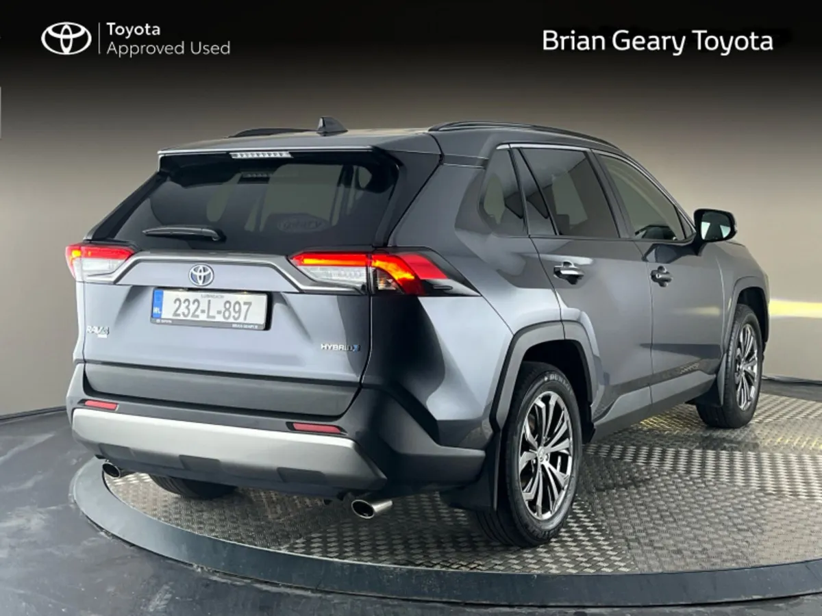 Toyota RAV4 HYBRID SOL - Image 2