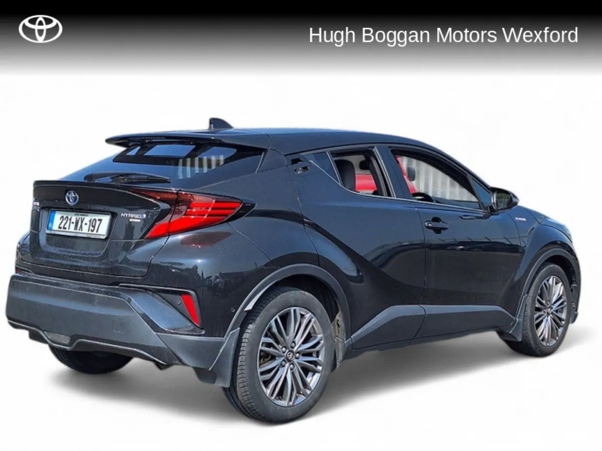 Toyota C-HR HYBRID SOL - Image 2