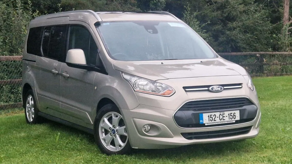 Ford Tourneo Titanium, 7 seats, New Nct - Image 3