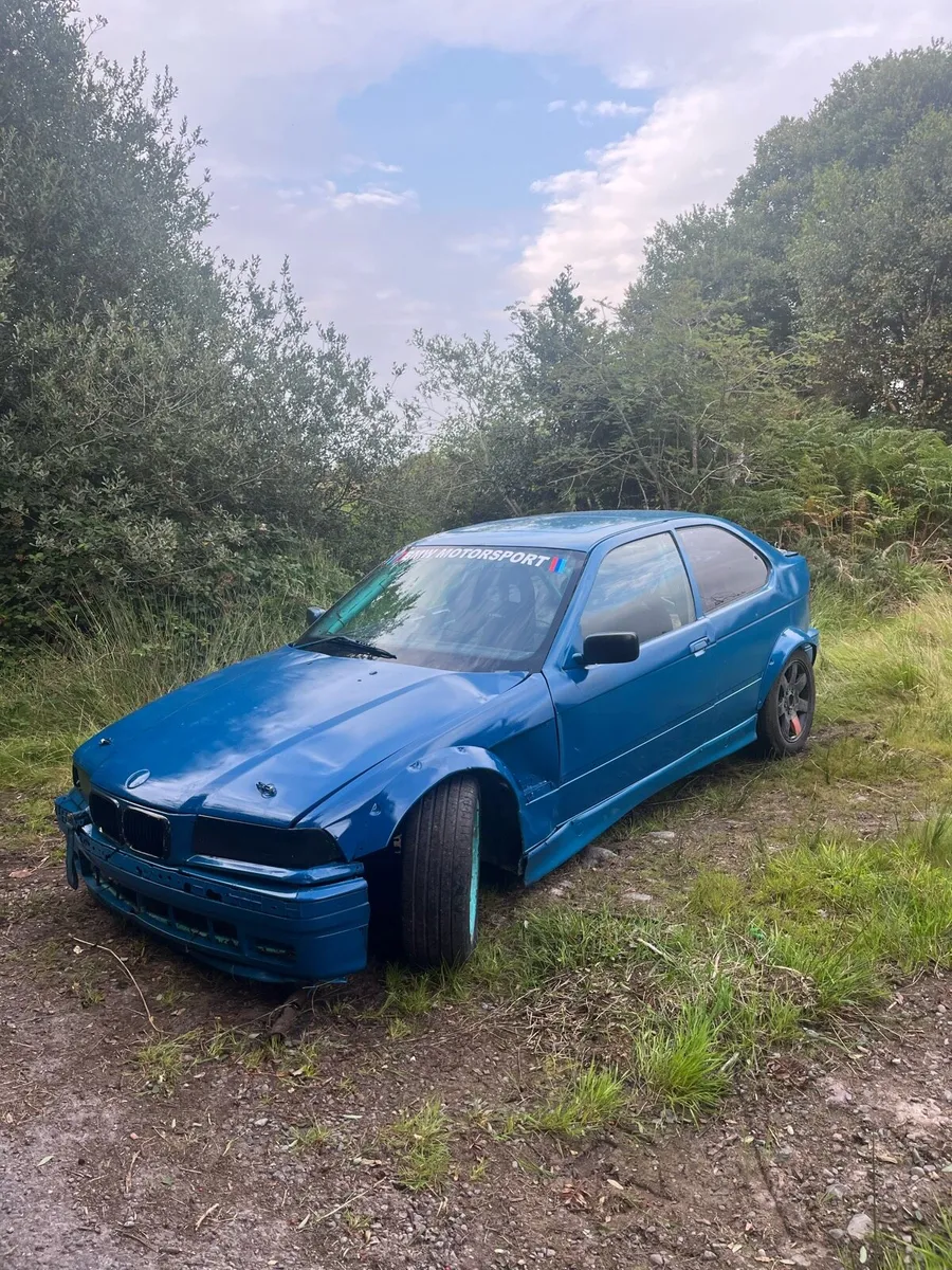 Bmw e36 driftcar caged - Image 3