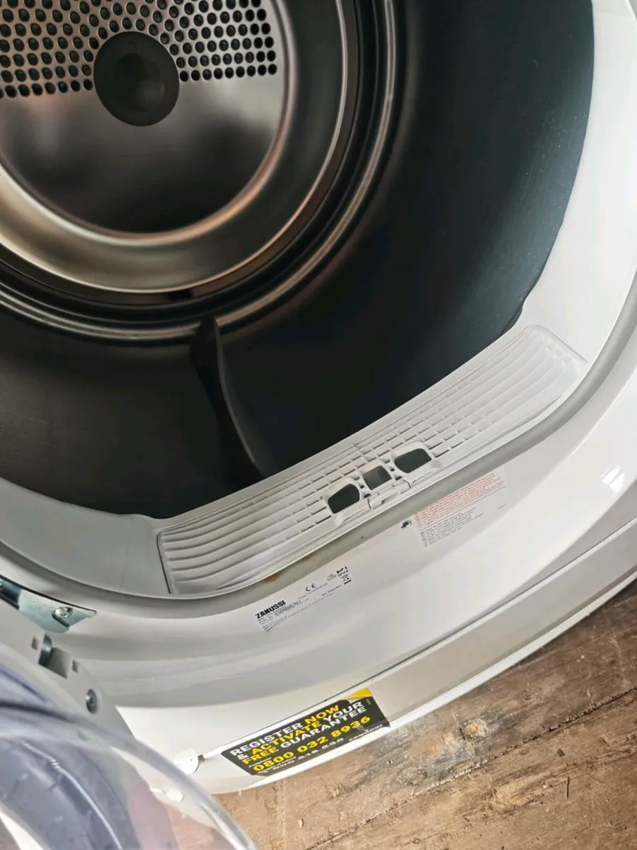Zanussi condenser tumble dryer - Image 2