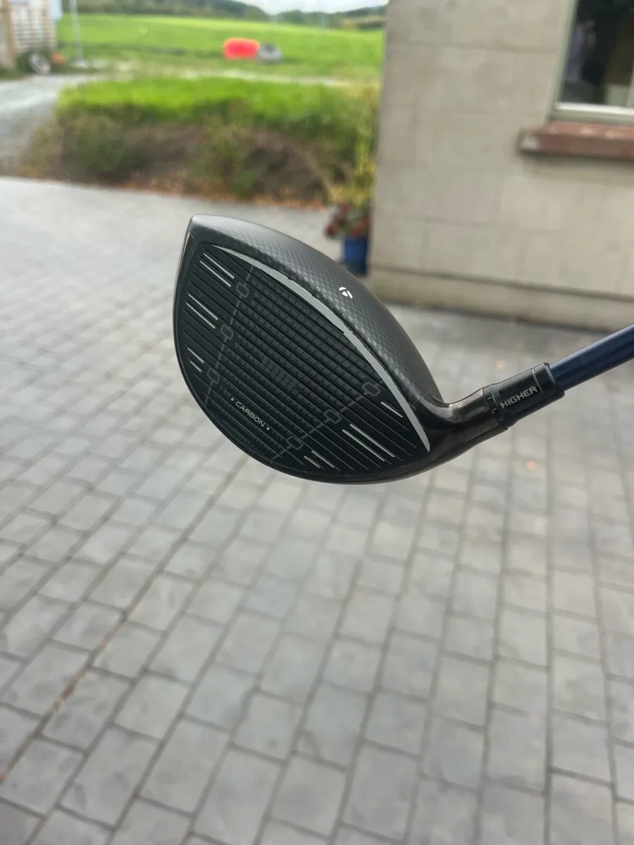 Taylormade Qi35 driver - Image 2