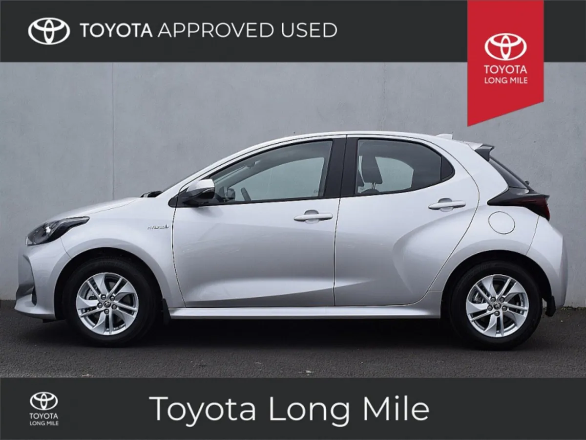 Toyota Yaris 1.5 Hybrid Luna 5dr - Image 3